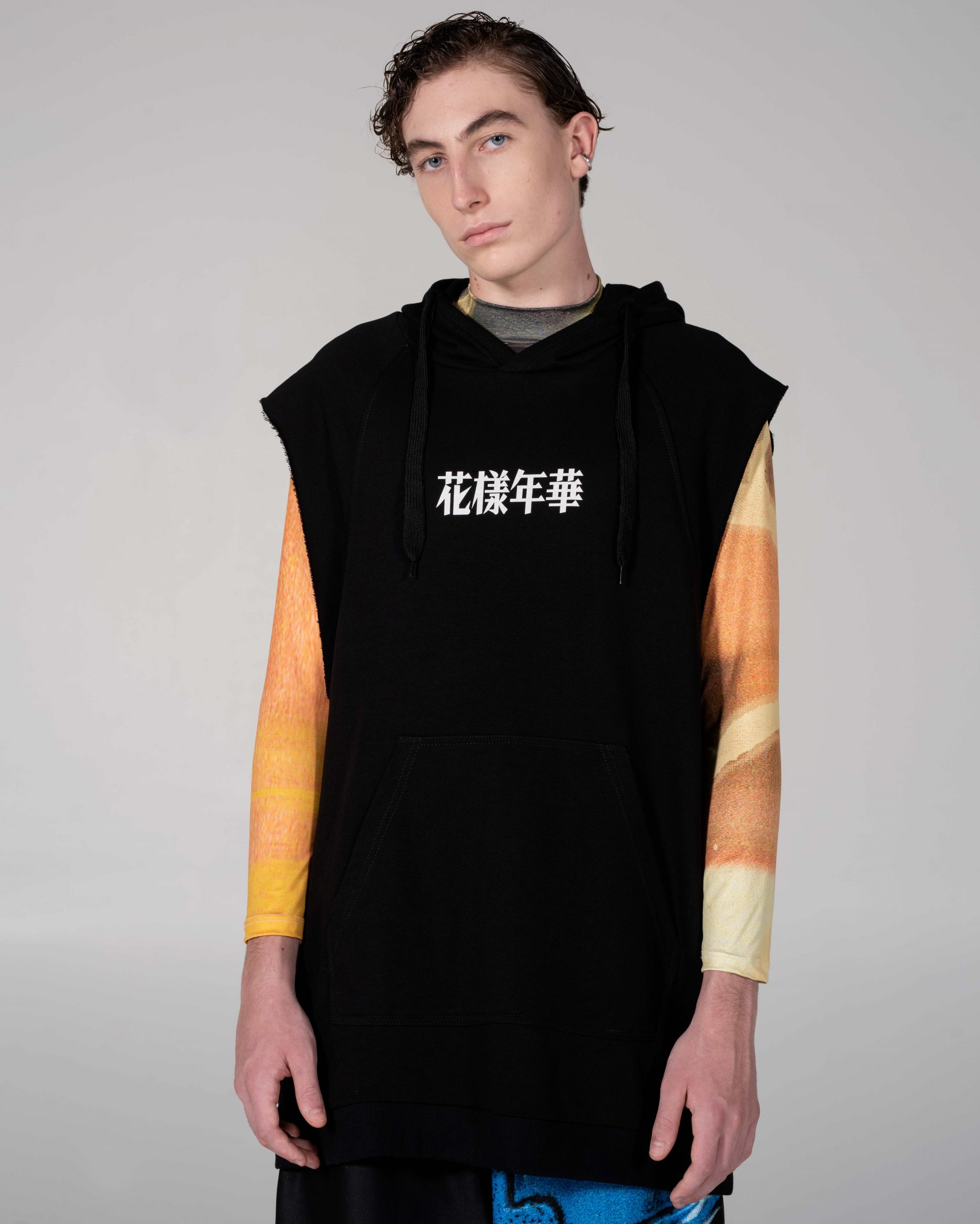Black Sleeveless Hoodie